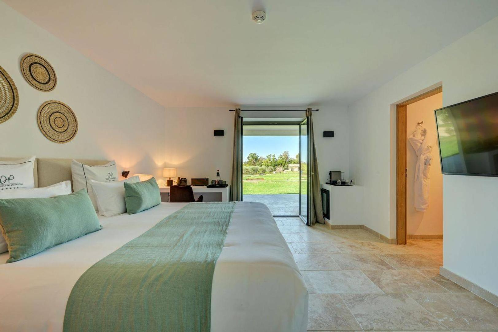 Domaine De Privadiere & Spa Uzes Bagian luar foto